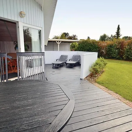 בית נופש Awesome Home In Karrebaeksminde With Sauna Karrebæksminde