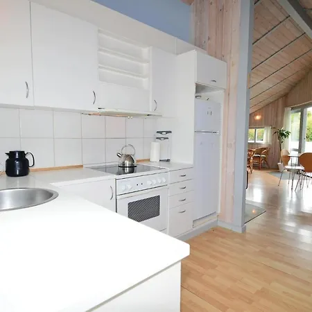 Awesome Home In Karrebaeksminde With Sauna בית נופש *